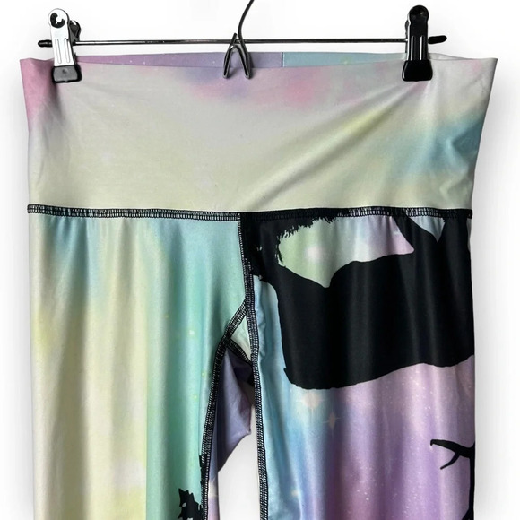 Teeki Northern Lights Pastel Skies Pine &  Reindeer Graphic Yoga Leggings M - Picture 4 of 9